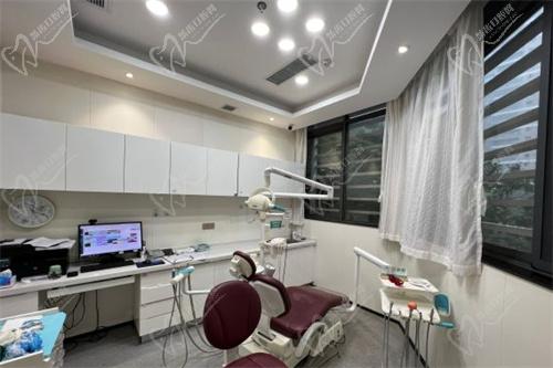 深圳泰康拜博口腔（太古城店）治疗室