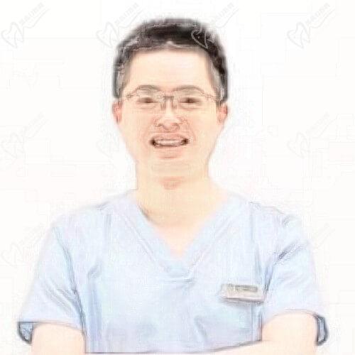 包炯医生