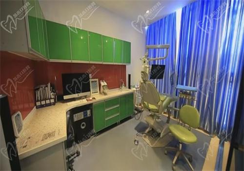 拉萨雅博仕口腔医院是正规牙科