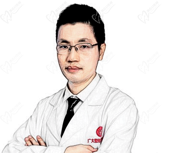 何锦泉（广州广大正畸&正颌医生）