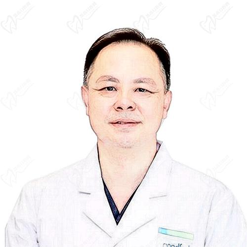 深圳格伦菲尔口腔医院陈斌医生