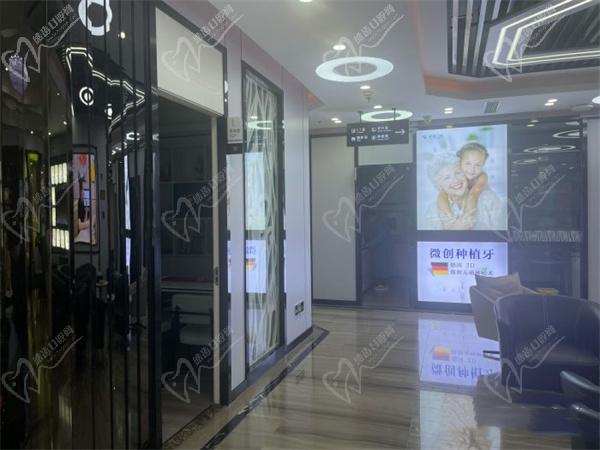 上海罗缘口腔门诊部地址在宝山区，正规私立牙科种牙价目表不贵