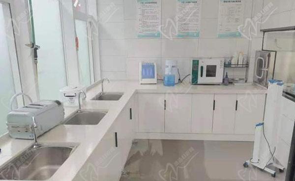 秦皇岛麦格口腔消毒室