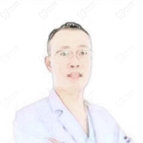 王东口腔医生