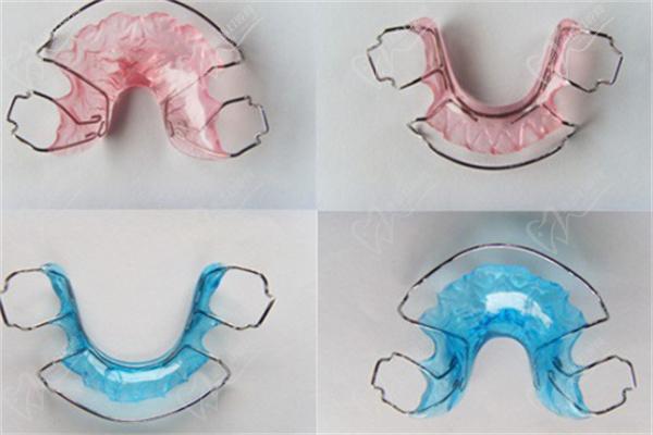 牙齿正畸保持器种类