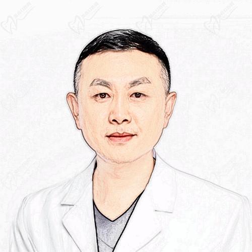 西安国 际医学中心籍建华医生