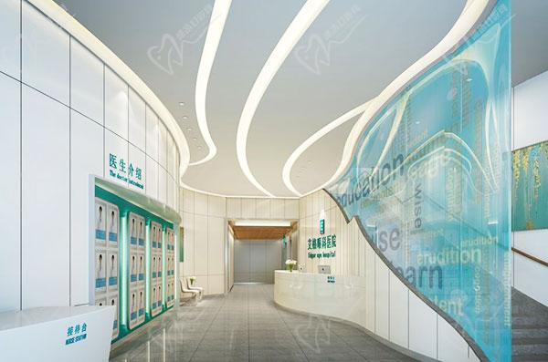 武汉武昌艾格眼科医院前台