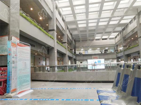 广州医科大学附属第 一医院