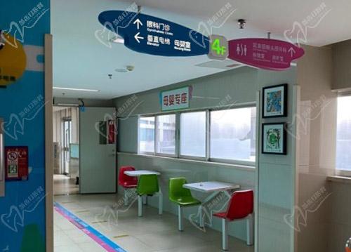 深圳市儿童医院休息区