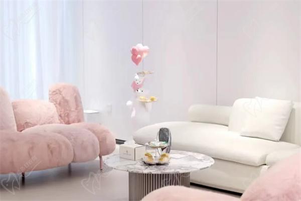 杭州浮想国医疗美容中心接待区 杭州浮想国医疗美容中心接待区