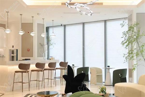 杭州浮想国医疗美容中心大厅 杭州浮想国医疗美容中心大厅