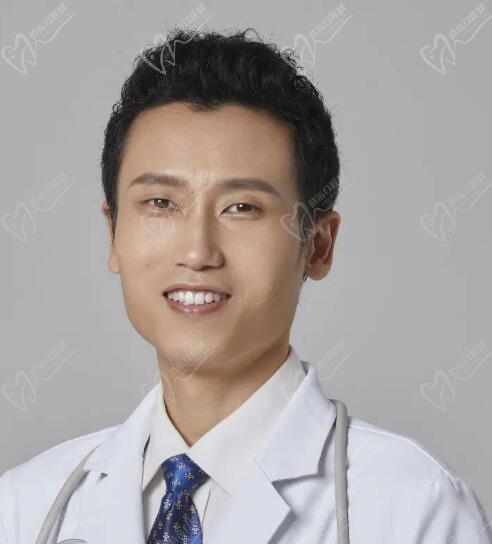 重庆松山整形医院李喆医生怎么样