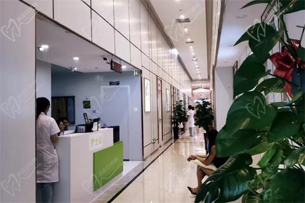深圳南雅医疗美容中心走廊