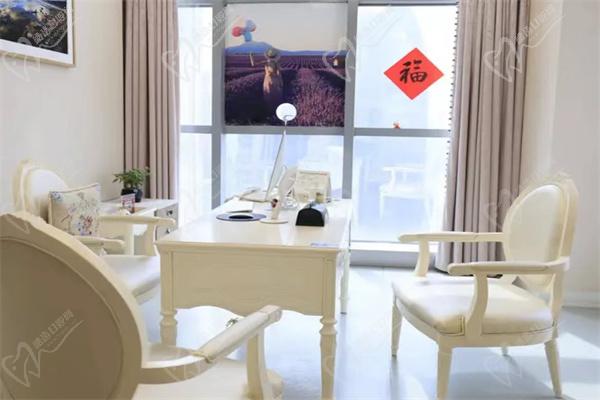 北京米扬丽格医疗美容门诊部咨询室