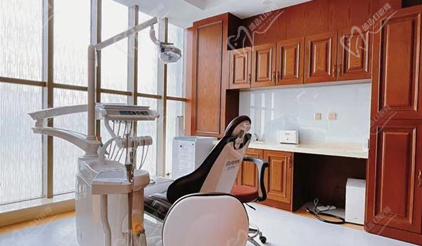 天津阳光树口腔诊室