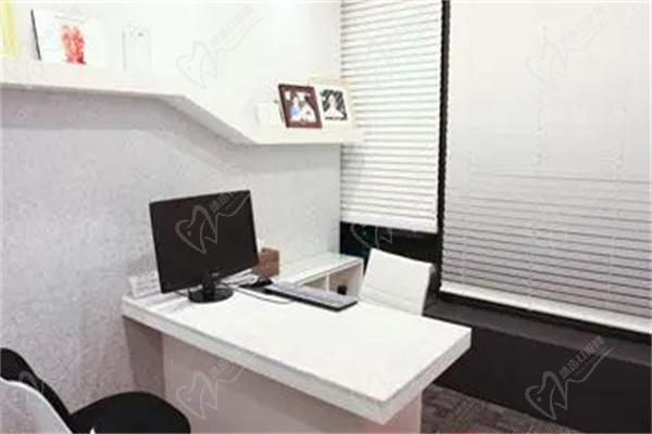 韩国欧佩拉整形医院<span style=