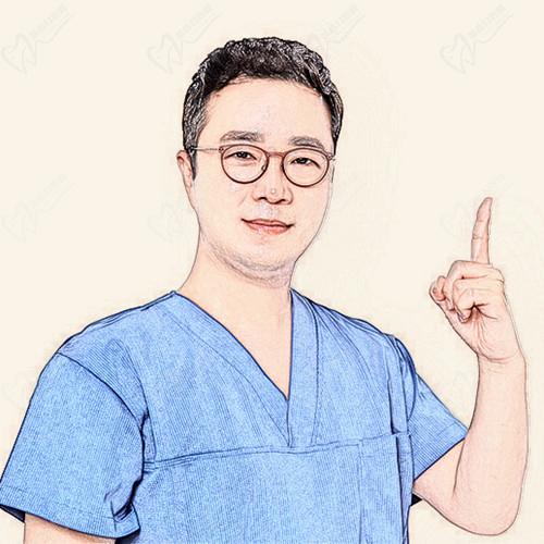 韩国1%整形外科林宗宇医生