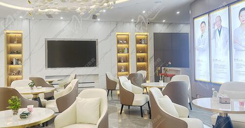 成都林靖双眼皮修复医院 成都林靖双眼皮修复医院