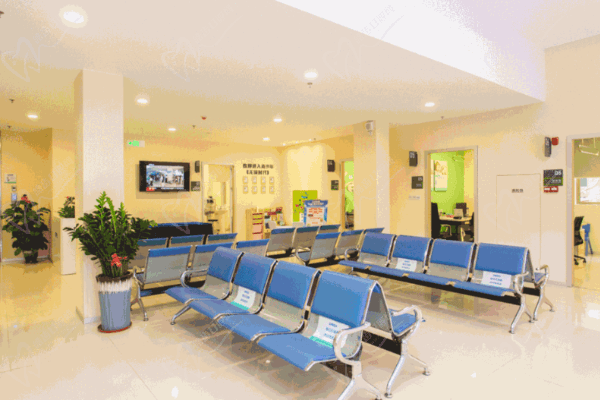 江门鹤山爱尔新希望眼科医院 江门鹤山爱尔新希望眼科医院