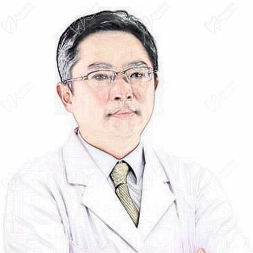 ：	 盐城艾美莉医疗美容医院胡山医生