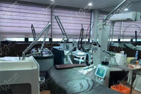  韩国安成烈整形外科医院仪器
