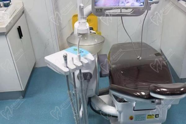 永年子康口腔门诊部诊疗室