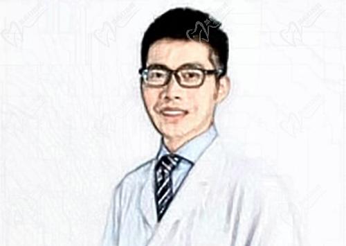 深圳花椒口腔医院张龙医生简介