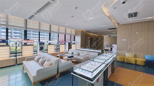 上海星晨儿童医院眼科