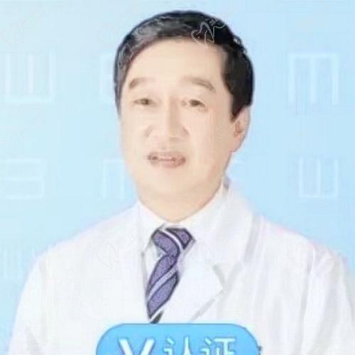 贵阳麦迪格眼科医院尹洪医生