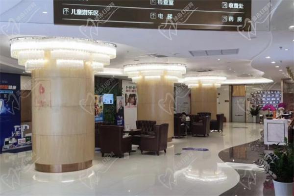 佛山南海中大口腔医院候诊区