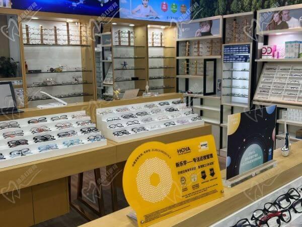 惠州爱尔眼科医院江北门诊部配镜处