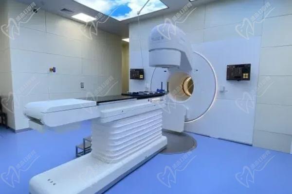 成都医学院一附院眼科
