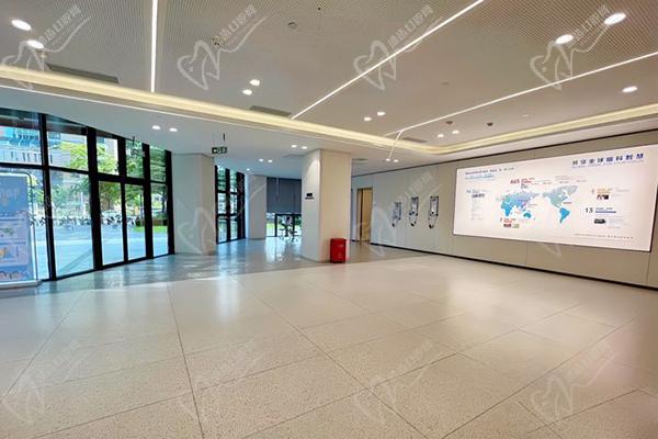 广州爱尔眼科医院收费价目表