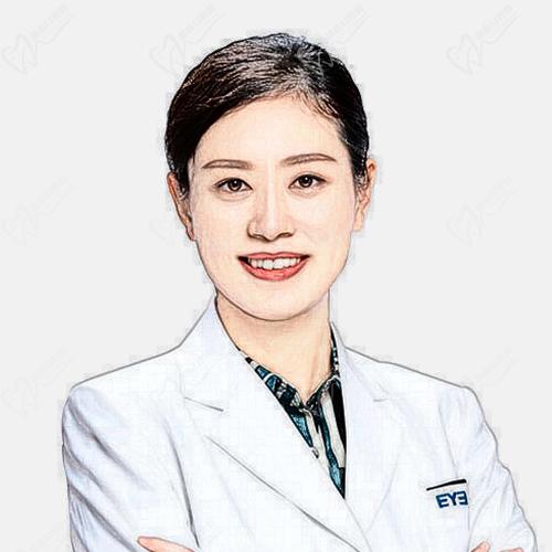 熊露医生简介