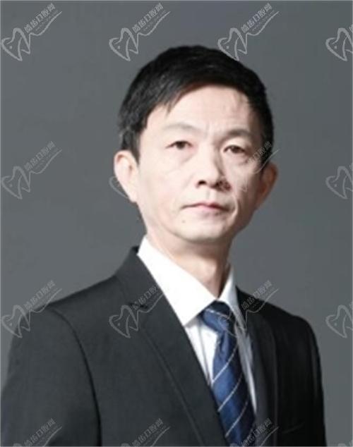 沈阳杏林整形外科医院崔昌墉医生介绍