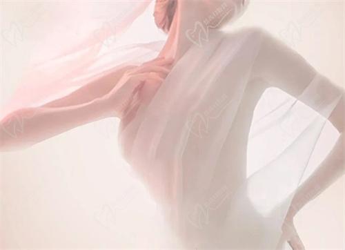 深圳徐占峰降胸真人实例