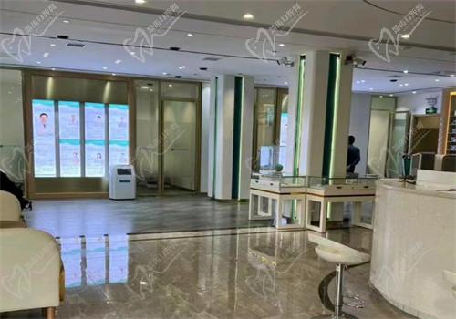 娄底爱牙邦口腔医院牙齿矫正价格