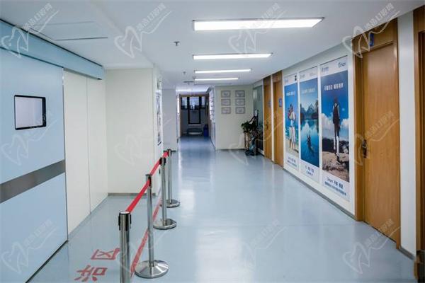 乌鲁木齐普瑞眼科医院