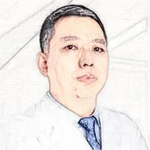 大连金州康贝佳口腔门诊部王俊医生