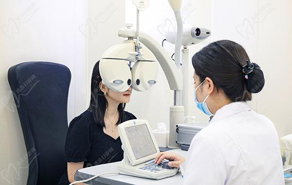 蔡国灵眼科医生范例