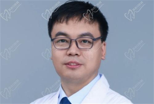 邯郸中信皮肤科门诊部郭俊瑞医生