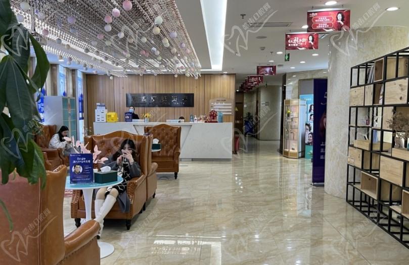 重庆军美章小平丰胸怎么样 重庆军美章小平丰胸怎么样