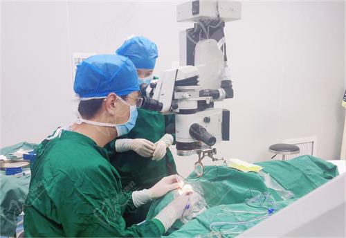 东莞华厦眼科张晓山医生荣誉