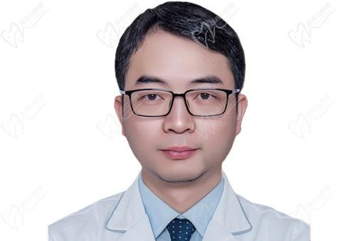 广大口腔张国平医生