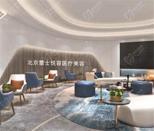 北京王晓健做人中缩短怎么样