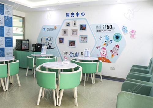 北京民众眼科全飞秒手术价格2.2w起
