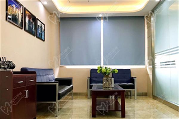 上海雅悦齿科种植牙价格