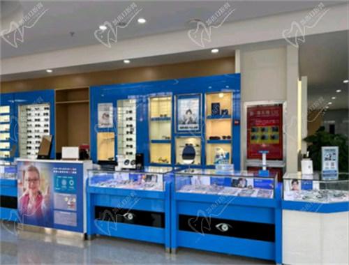 莆田华厦眼科医院地址在哪里？