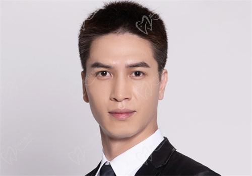 宁波艺星潘炯波简介