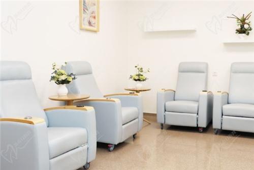 昆明星耀普瑞眼科医院可以报医疗保险吗？